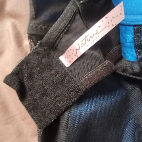 Elegant Blue and Black Women's Chemise - Picture 8 of 15